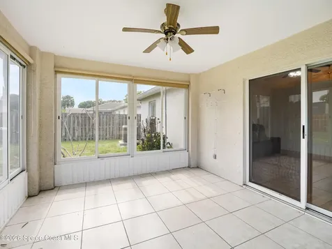 867 Fairhaven Street NE Palm Bay FL 32907