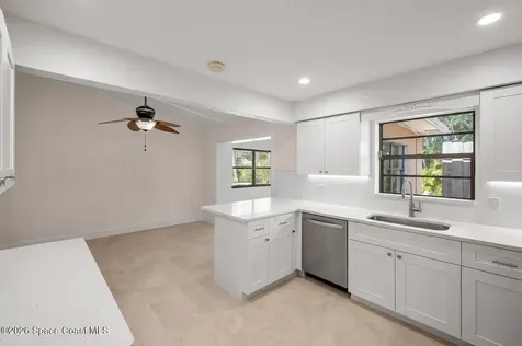 2335 Sunset Avenue Indialantic FL 32903