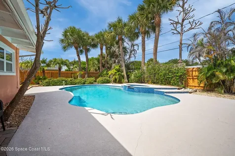 2335 Sunset Avenue Indialantic FL 32903
