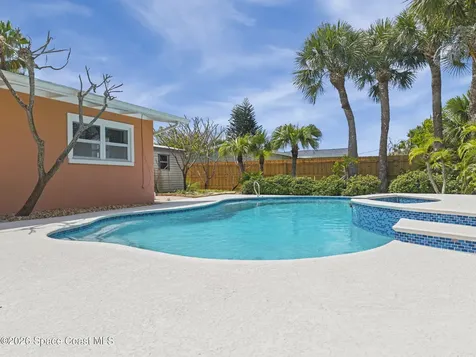 2335 Sunset Avenue Indialantic FL 32903