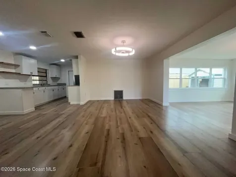 329 W Arlington Street Satellite Beach FL 32937