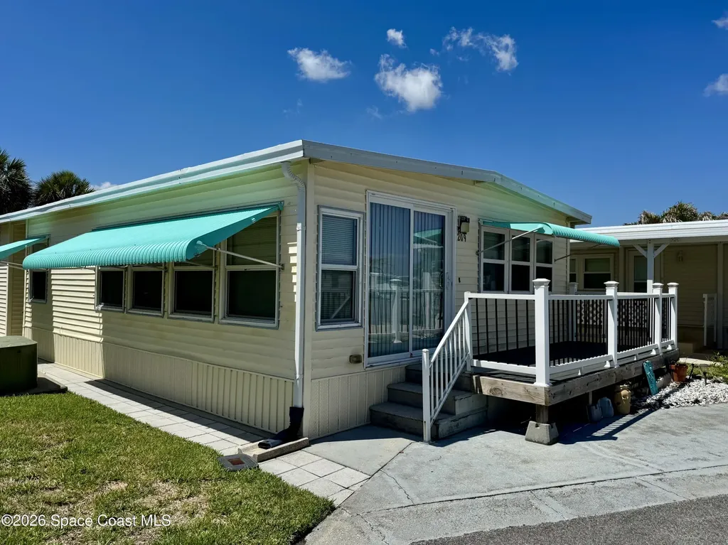 209 Liberty Lane Melbourne Beach FL 32951