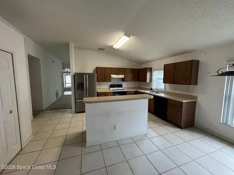 906 Shaw Circle Melbourne FL 32940