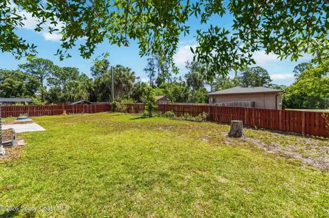 599 Estes Avenue SW Palm Bay FL 32908