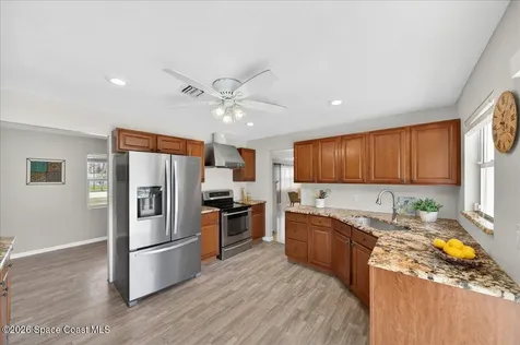 545 S Courtenay Parkway Merritt Island FL 32952