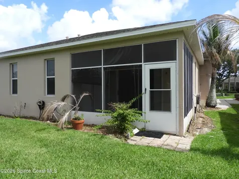 552 Wedge Court SE Palm Bay FL 32909