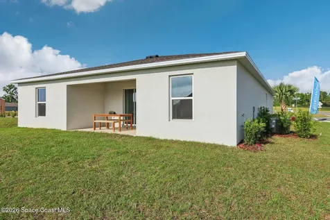 3221 Fitzpatrick Avenue SW Palm Bay FL 32908