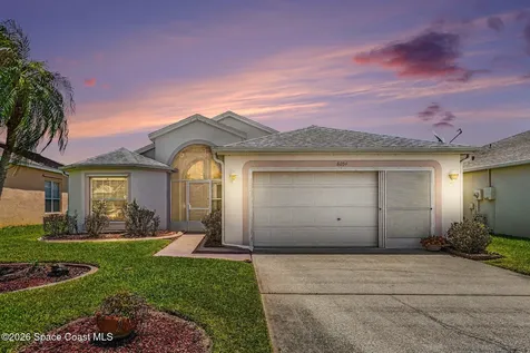 8054 Bracken Lane Melbourne FL 32940