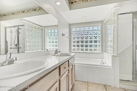 8054 Bracken Lane Melbourne FL 32940
