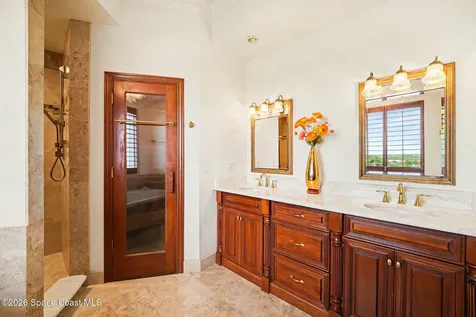 19 N Indian River Drive Cocoa FL 32922