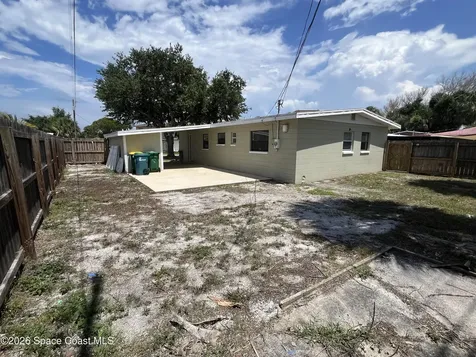 813 8th Street Merritt Island FL 32953