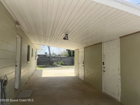 813 8th Street Merritt Island FL 32953