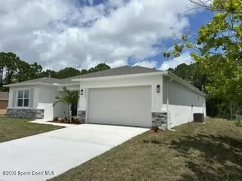 2623 Jupiter Boulevard SW Palm Bay FL 32908