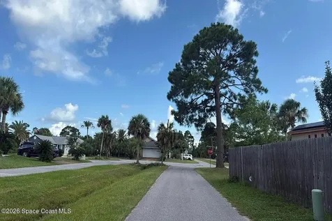 302 Fan Palm Place Panama City FL 32408