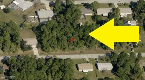 427 Geraldine Street SW Palm Bay FL 32908