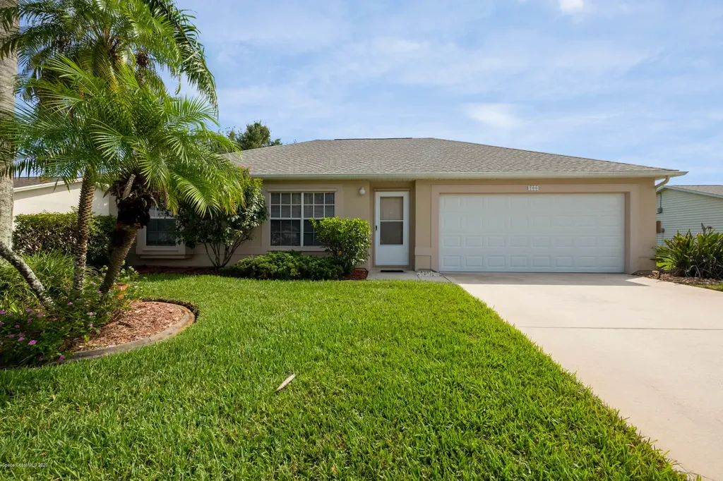 700 Pampas Street NW Palm Bay FL 32907
