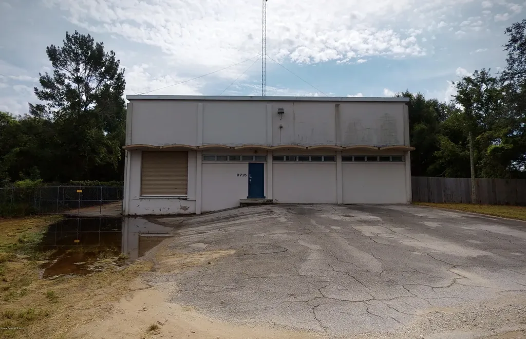 3715 E Railroad Avenue Cocoa FL 32926