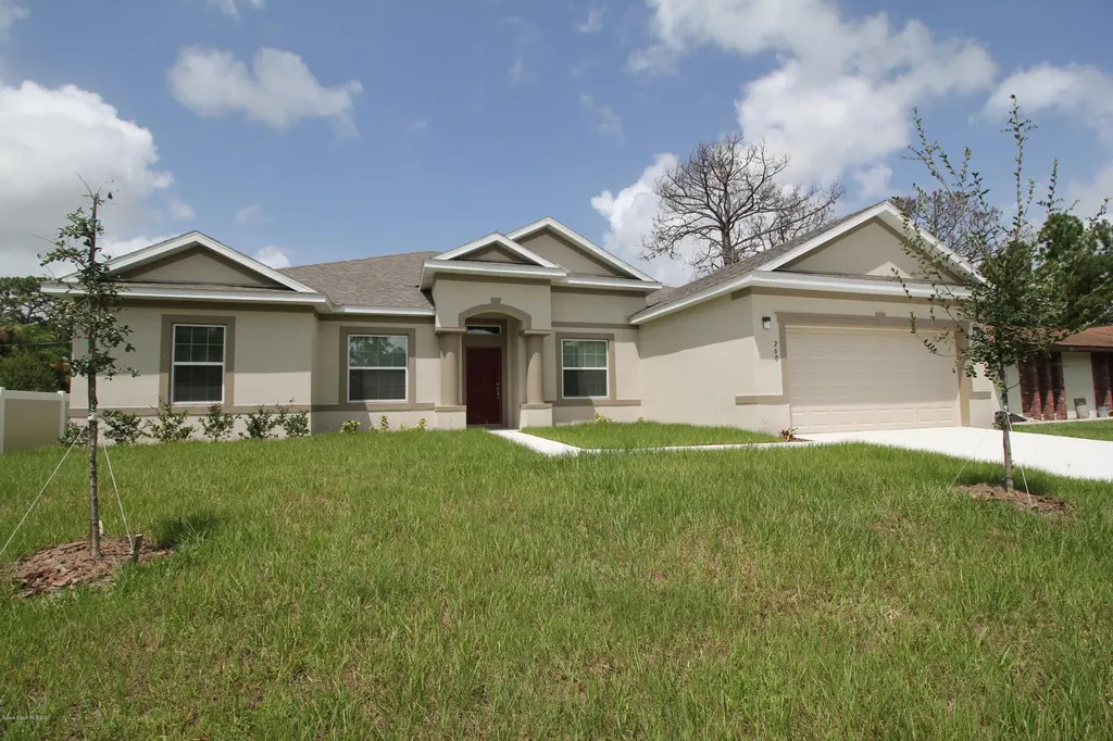 260 De Castro Avenue SE Palm Bay FL 32909