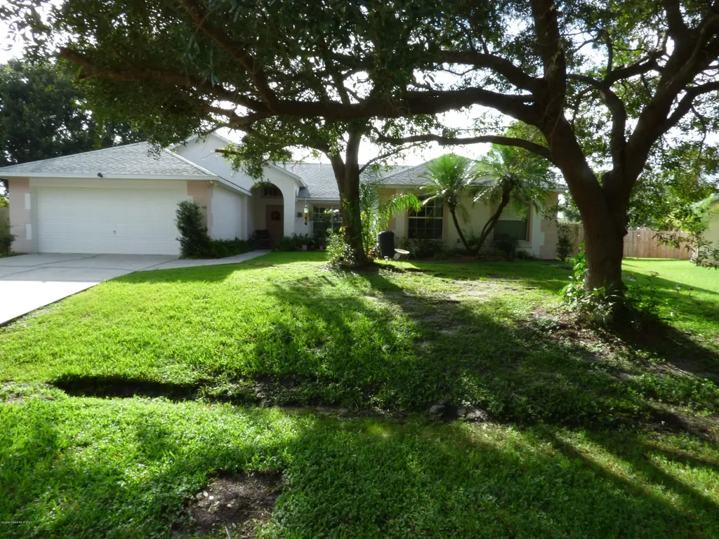 466 Coolidge Road NE Palm Bay FL 32907