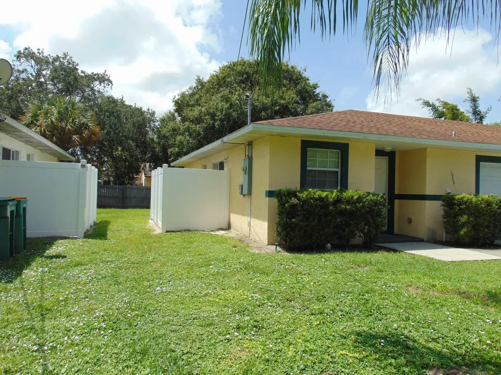 1904 Fletcher Street Melbourne FL 32901
