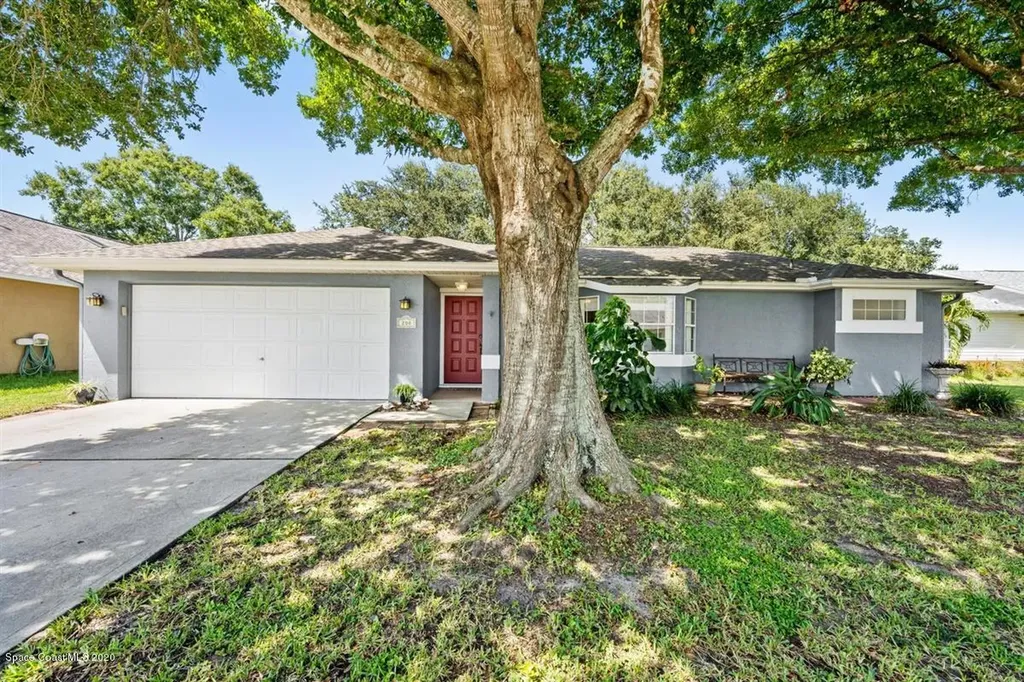 200 Oak Lake Road Melbourne FL 32901