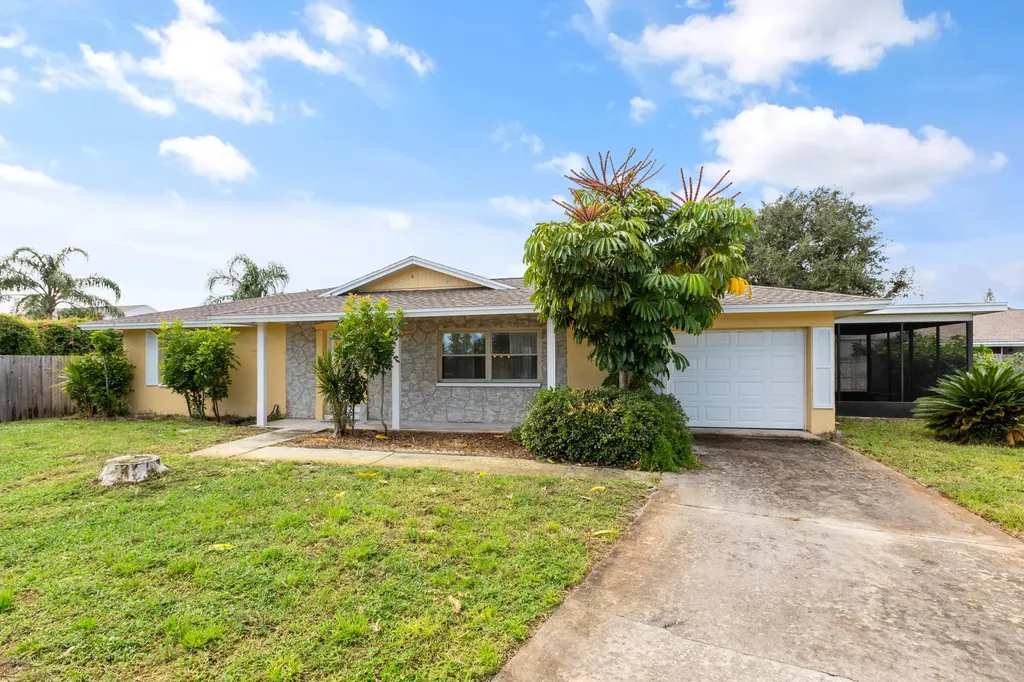 1113 Flotilla Club Drive Indian Harbour Beach FL 32937