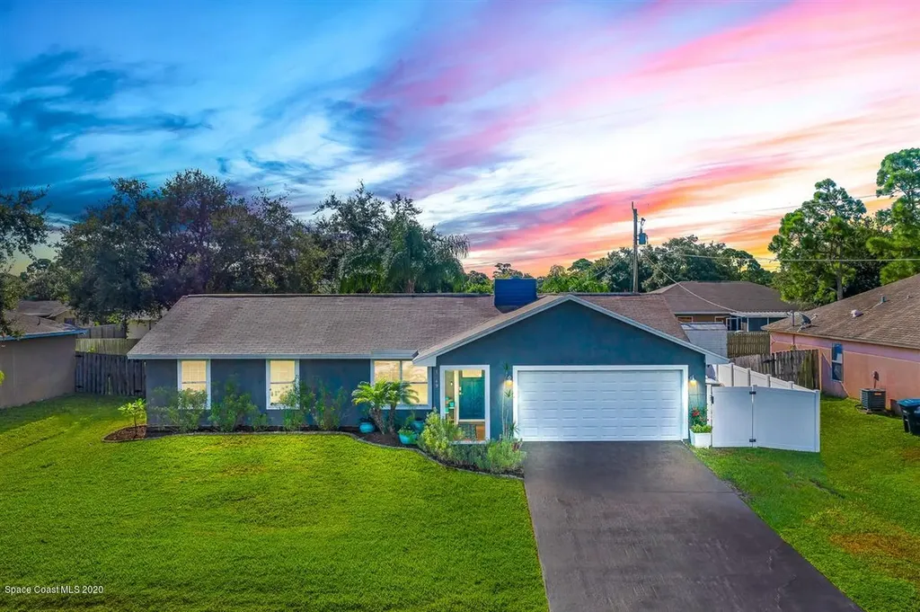 1249 Cheb Place NW Palm Bay FL 32907