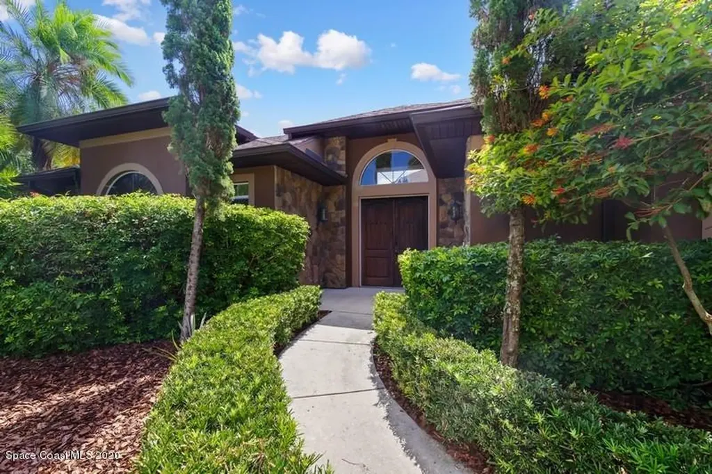 972 Easterwood Court SE Palm Bay FL 32909