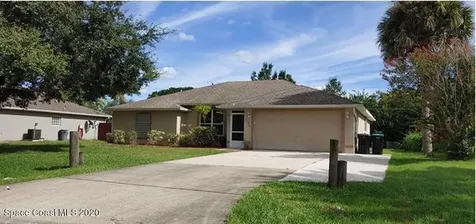 2150 Oaklyn Street NE Palm Bay FL 32907