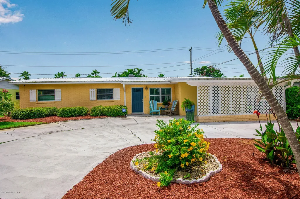 1854 Gulf Court Indialantic FL 32903