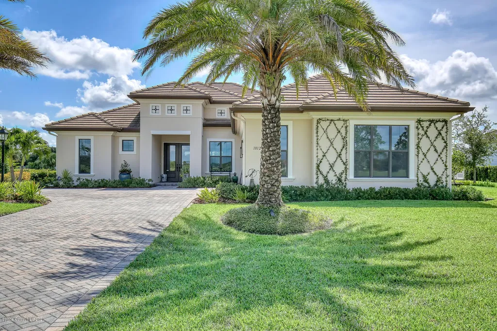 1012 E Polo Grounds Drive Vero Beach FL 32966
