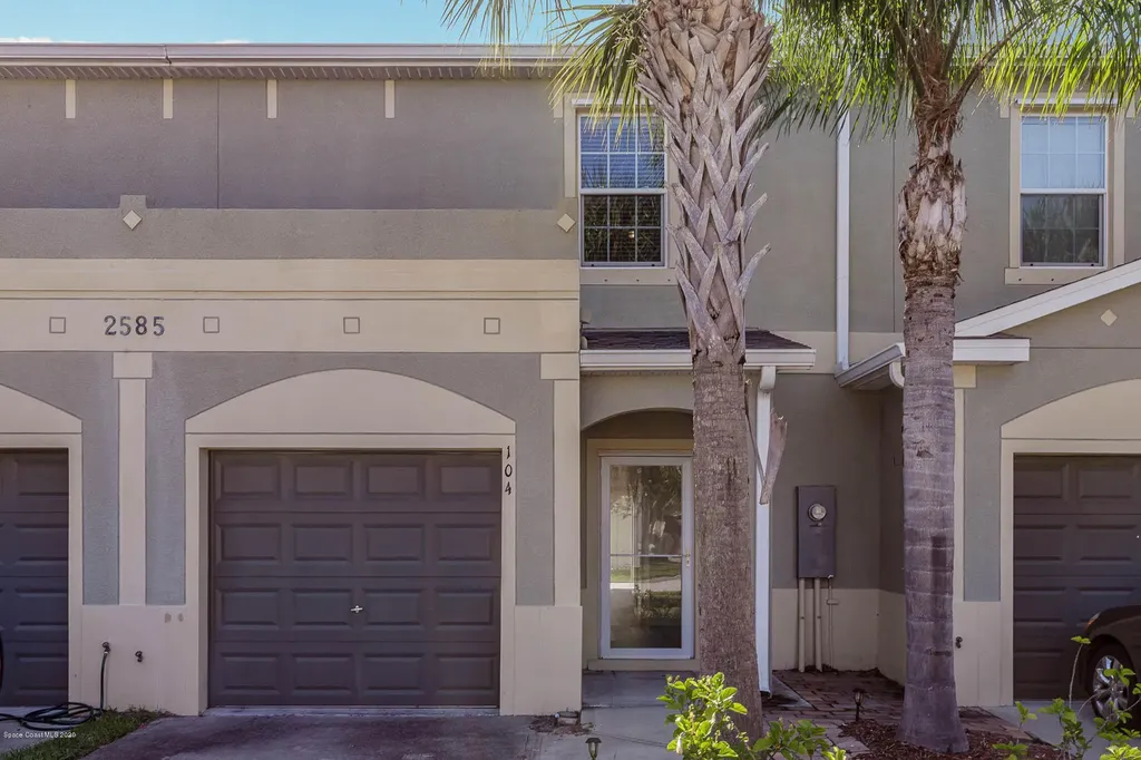 2585 Revolution Street Melbourne FL 32935
