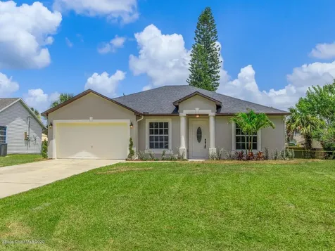 1845 Tamworth Street NW Palm Bay FL 32907