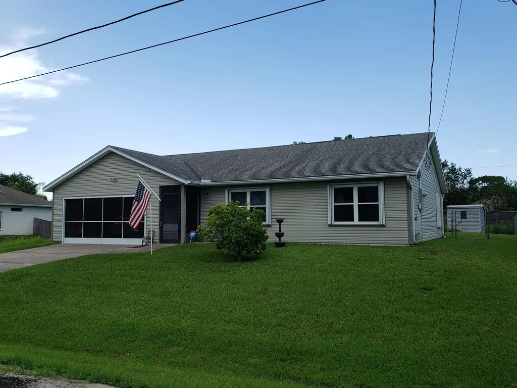 1063 Flower Street NW Palm Bay FL 32907