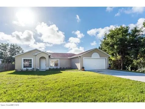 8756 103rd Court Vero Beach FL 32967