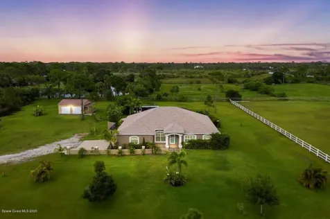 2655 Waring Lane Malabar FL 32950