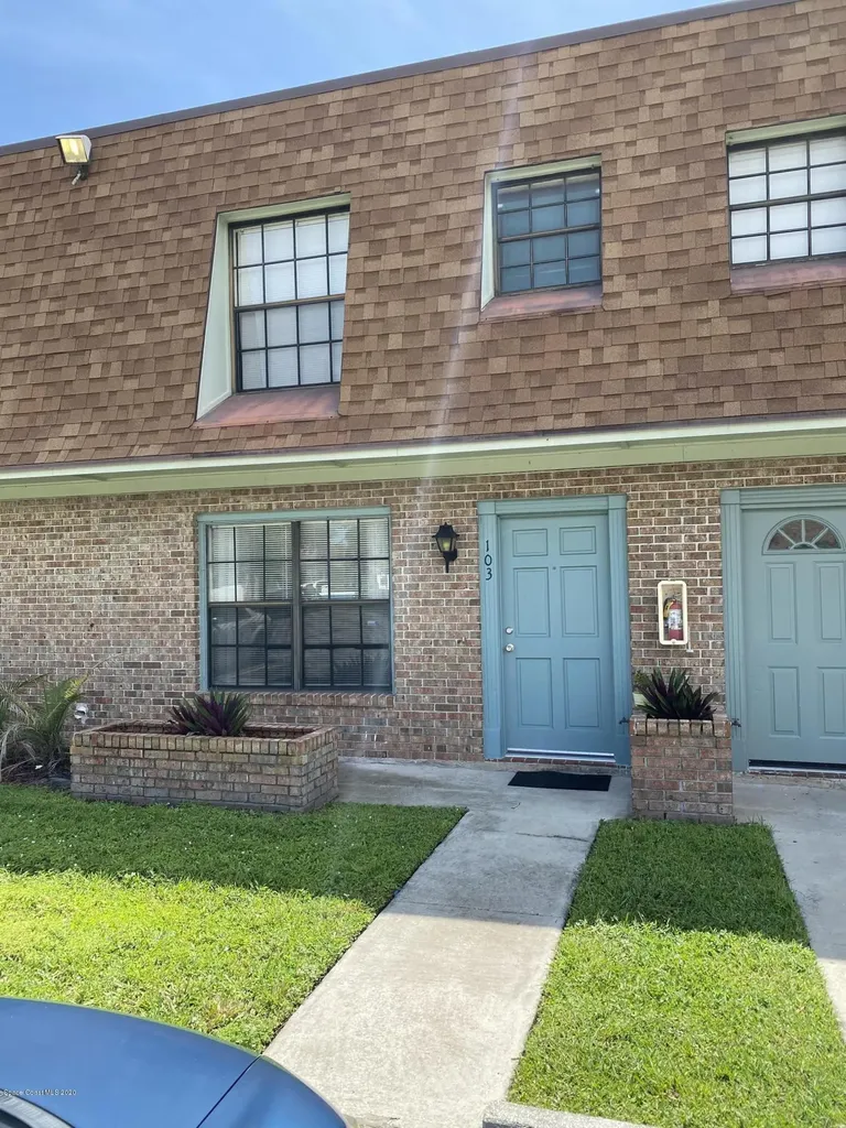 1301 Arlington Lane NE Palm Bay FL 32905