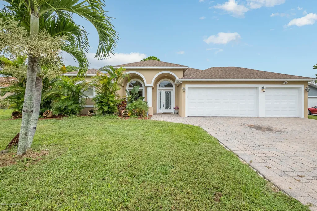 1750 Fowler Drive Merritt Island FL 32952