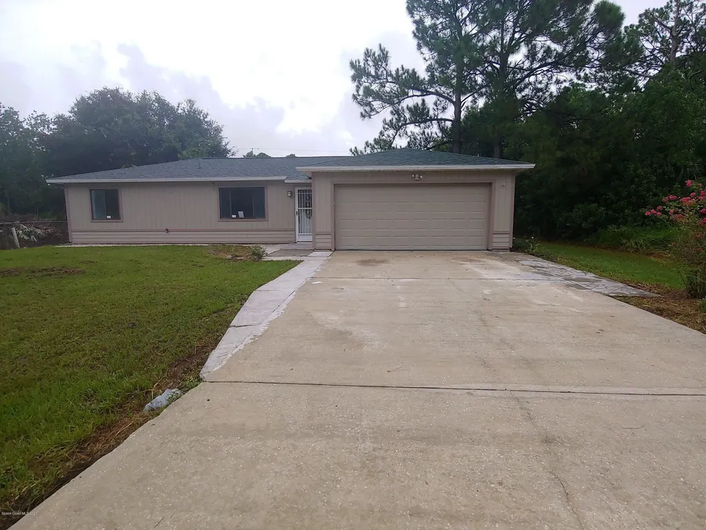 449 Bridgeport Avenue NW Palm Bay FL 32907