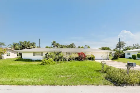 215 Deland Avenue Indialantic FL 32903
