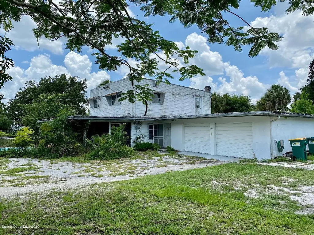 2909 Century Oaks Circle Malabar FL 32950