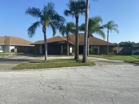 1460 Paradise Court Merritt Island FL 32952