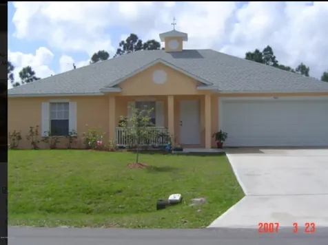 740 Avalon Street SE Palm Bay FL 32909