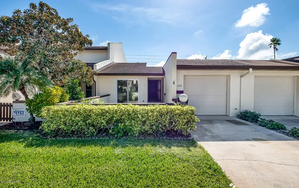 533 Summerset Court Indian Harbour Beach FL 32937