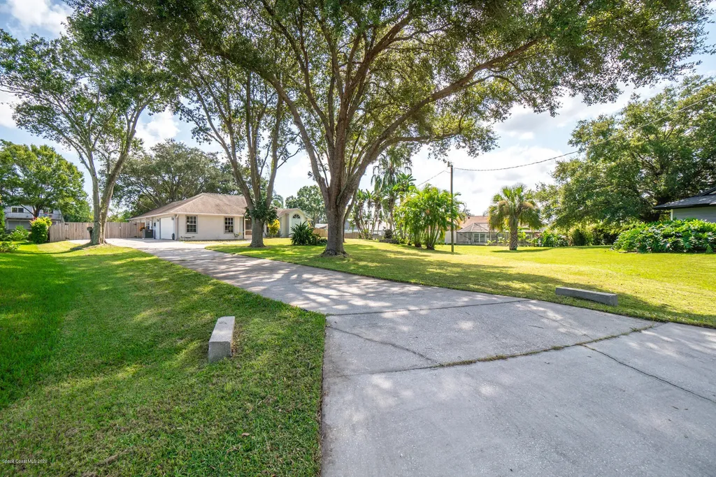 3005 Gentle Breezes Court Melbourne FL 32934