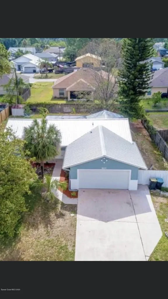 885 Fulda Avenue NW Palm Bay FL 32907