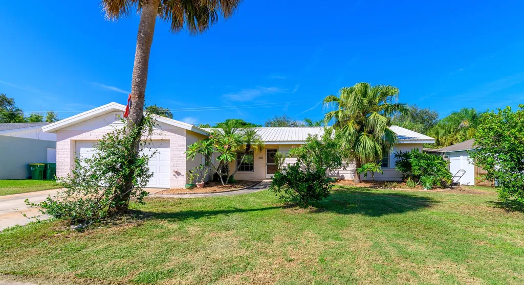 142 Via Havarre Merritt Island FL 32953