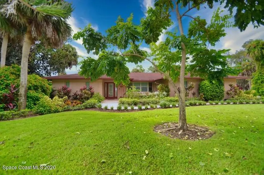 5435 Pina Vista Drive Melbourne FL 32934