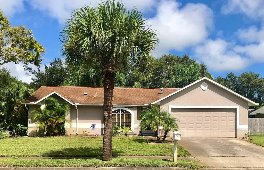2440 Grand Teton Boulevard Melbourne FL 32935