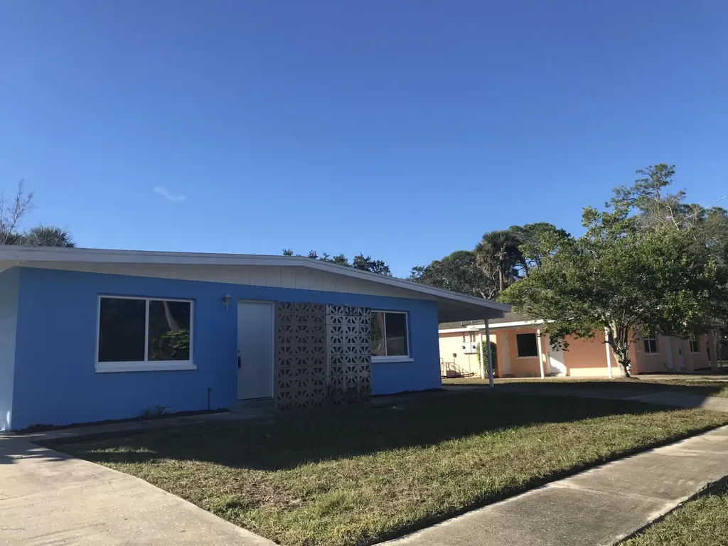 1107 English Street Titusville FL 32796